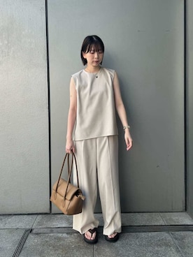 「アイテム（パンツドレス）」を使った、Mila Owenさん（レディース・153cm）の夏コーディネート