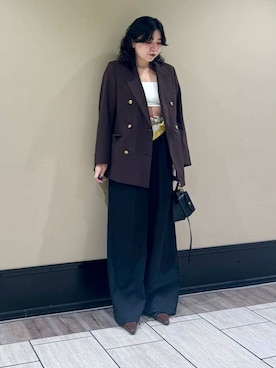 Mila Owenさん（レディース・157cm）の冬コーディネート