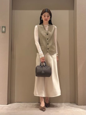 「Mila Owen（ミラオーウェン）のアイテム（スカート）」を使った、Mila Owenさん（レディース・169cm）の春コーディネート