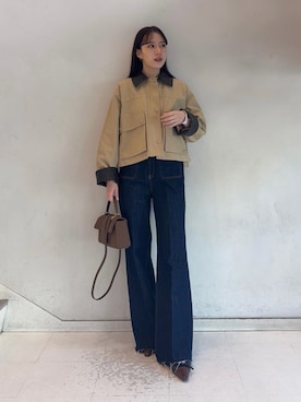 Mila Owenさんのコーディネート