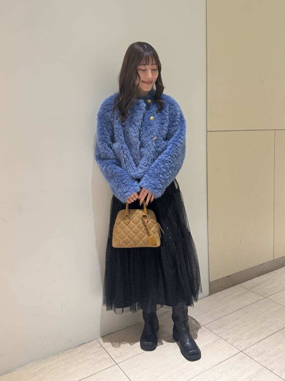 Mila Owen（ミラオーウェン）の「金釦フェイクファー短丈ジャケット