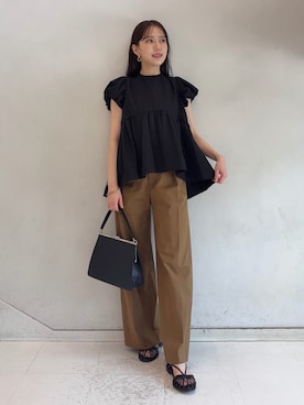 Mila Owenさん（レディース・158cm）の夏コーディネート