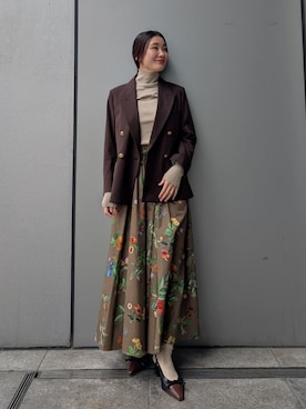 Mila Owenさん（レディース・156cm）の冬コーディネート