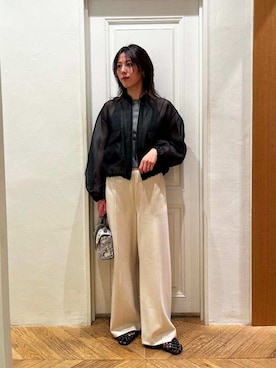 Mila Owenさん（レディース・165cm）の春コーディネート