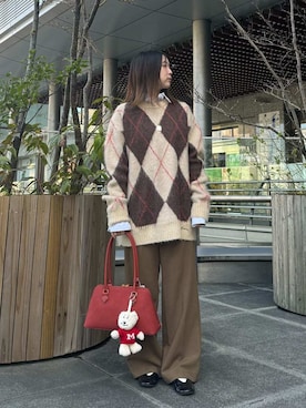 Mila Owenさん(レディース・153cm)の冬コーディネート