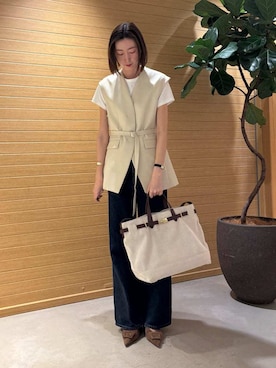 「Mila Owen（ミラオーウェン）のハイウエストワイドデニムパンツ（デニムパンツ、ブルー系）」を使った、Mila Owenさんの春コーディネート