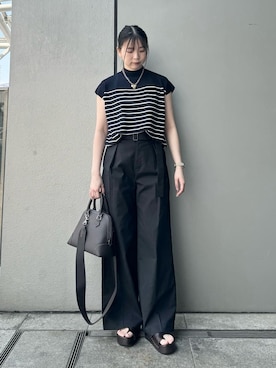 Mila Owenさんのコーディネート