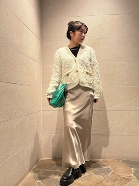 Mila Owenさんのコーディネート