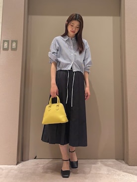 Mila Owenさん(レディース・169cm)の春コーディネート