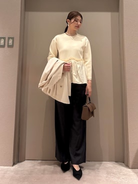Mila Owenさん(レディース・169cm)の冬コーディネート