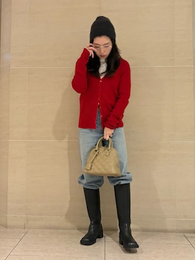 Mila Owenさん（レディース・155cm）の秋コーディネート