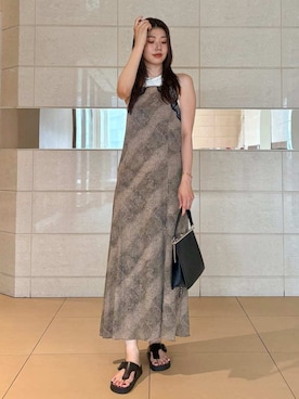 Mila Owenさんのコーディネート