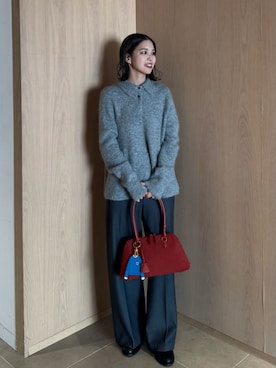 「アイテム（ポロシャツ）」を使った、Mila Owenさん（レディース・165cm）の冬コーディネート