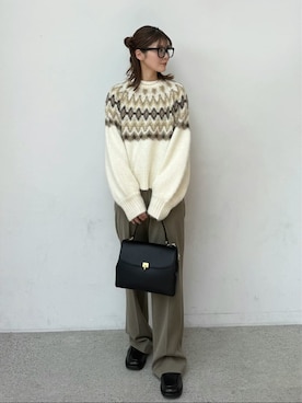 Mila Owenさん（レディース・155cm）の秋コーディネート