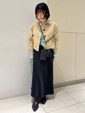 Mila Owenさん(レディース・157cm)の冬コーディネート