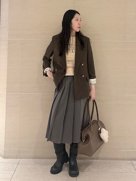 Mila Owenさん(レディース・160cm)の秋コーディネート