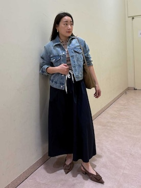 Mila Owenさんのコーディネート