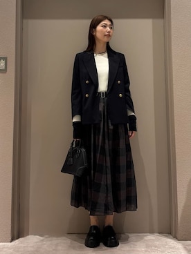 Mila Owenさん(レディース・169cm)の冬コーディネート