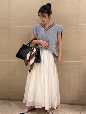 「アイテム（バンダナ/スカーフ）」を使った、Mila Owenさん（レディース・155cm）の夏コーディネート