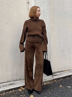 Mila Owenさん(レディース・163cm)の冬コーディネート