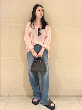 Mila Owenさん（レディース・160cm）の夏コーディネート