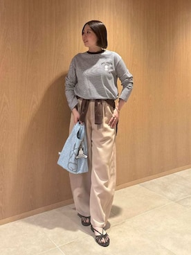 Mila Owenさんのコーディネート