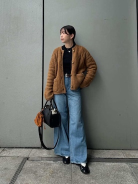 「アイテム（チャーム）」を使った、Mila Owenさん（レディース・153cm）の秋コーディネート