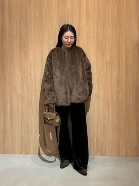 Mila Owenさん（レディース・154cm）の冬コーディネート