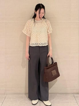 Mila Owenさん（レディース・160cm）の夏コーディネート