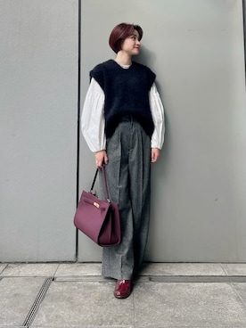 Mila Owenさん（レディース・165cm）の秋コーディネート