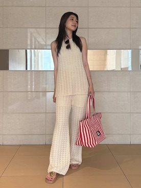 Mila Owenさん（レディース・169cm）の夏コーディネート