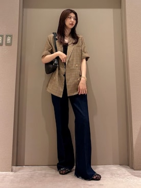 Mila Owenさん(レディース・169cm)の春コーディネート
