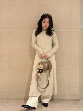 「アイテム（キーケース/キーアクセサリー）」を使った、Mila Owenさん（レディース・155cm）の冬コーディネート