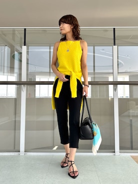 Mila Owenさんのコーディネート