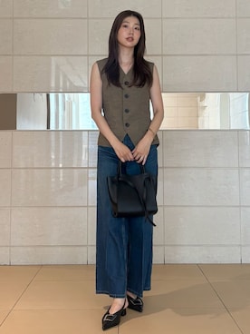 Mila Owenさん(レディース・169cm)の秋コーディネート