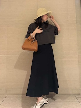 Mila Owenさん(レディース・155cm)の春コーディネート