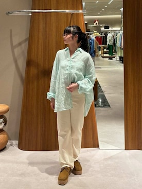 「Mila Owen（ミラオーウェン）のヴィンテージストレートデニム（デニムパンツ、ホワイト系）」を使った、Mila Owenさんの春コーディネート