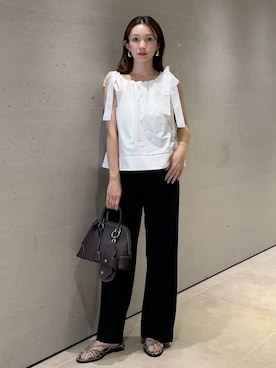Mila Owenさん（レディース・159cm）の夏コーディネート
