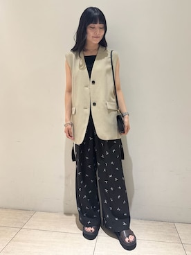Mila Owenさん(レディース・163cm)の夏コーディネート