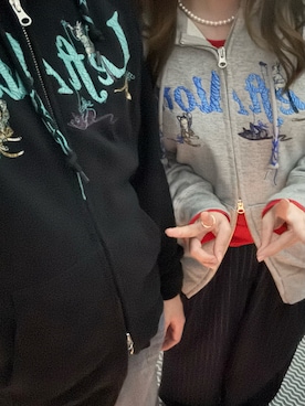 「アイテム（パーカー）」を使った、まなかさん（レディース・156cm）の秋コーディネート