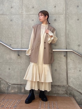 「KBF（ケイビーエフ）のアイテム（ノーカラージャケット）」を使った、せんちゃんさん（レディース・155cm）の秋コーディネート