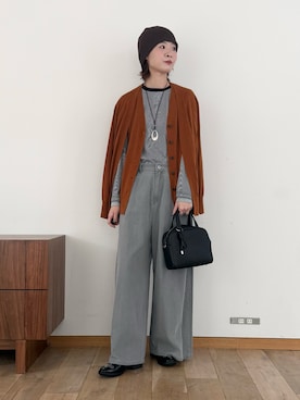 「アイテム（カーディガン/ボレロ）」を使った、natsumiさん（レディース・166cm）の秋コーディネート