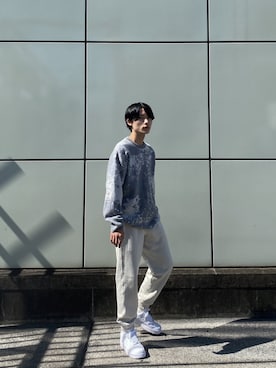 「A + TOKYO（エープラストウキョウ）のオーバーサイズ総柄ニット（ニット/セーター、グレー系）」を使った、shotaさん（メンズ・175cm）の秋コーディネート