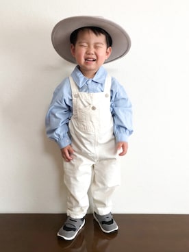 「ZARA KIDSのアイテム（サロペット/オーバーオール）」を使った、akishiさん（キッズ・90cm）の冬コーディネート