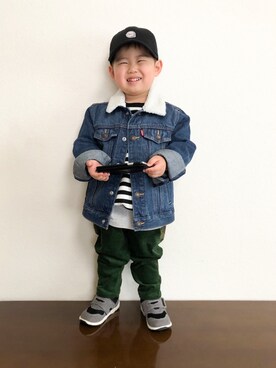 「Levi's（リーバイス）のアイテム（ジャケット/アウター）」を使った、akishiさん（キッズ・90cm）の冬コーディネート