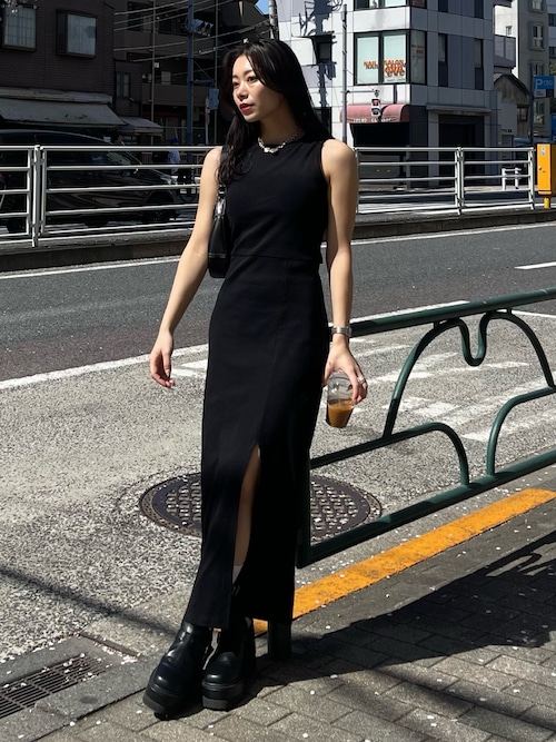 パッド付】バックオープンアメスリロングワンピース（ワンピース