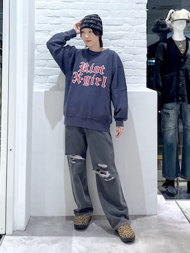 「アイテム（ニットキャップ/ビーニー）」を使った、Emiruさん（レディース・165cm）の秋コーディネート