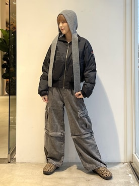 「アイテム（ナイロンジャケット）」を使った、Emiruさん（レディース・165cm）の秋コーディネート