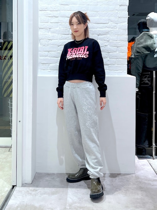 セール】FAUX FUR LOGO COMPACT SWEAT TOP（スウェット）｜X-girl