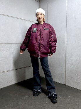 「秋冬」｜「アイテム（MA-1）」を使った、小島えみるさん（レディース・165cm）の秋コーディネート
